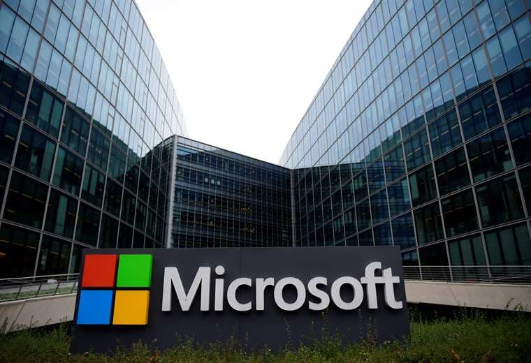 Microsoft se compromete a dejar en Europa datos de clientes europeos. Foto AFP 