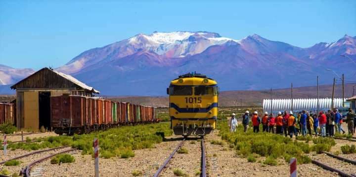 El tren llegó a Oruro en la madrugada de este domingo