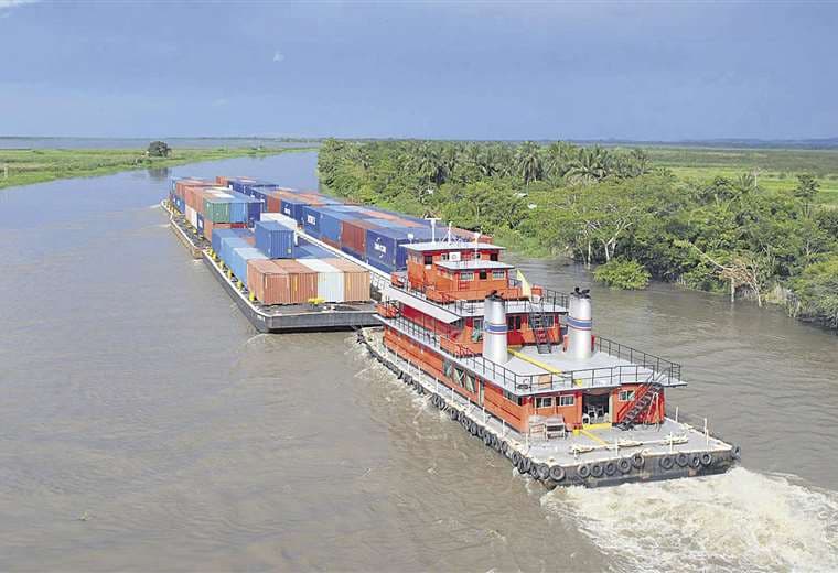 Hidrovía Paraguay-Paraná registra caída de caudal e impacta en el comercio exterior
