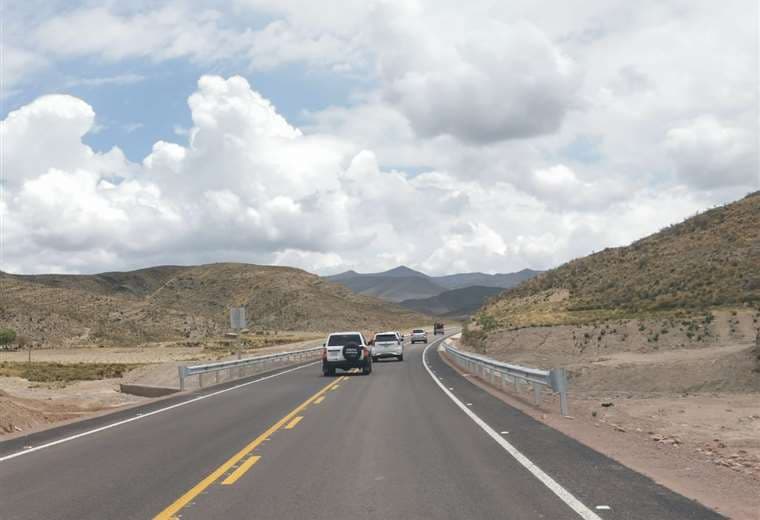 Carretera a Oruro I archivo.