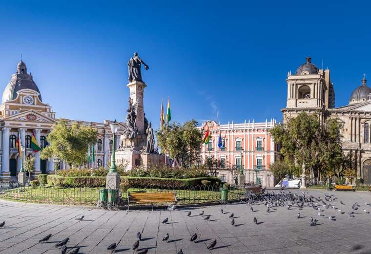 La plaza Murillo es el corazón de la capital paceña