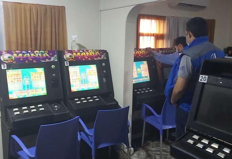 AJ decomisa 49 máquinas de juego ilegales en la ciudad de Santa Cruz