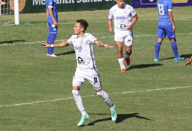 Edarlyn Reyes celebra su gol a San José. Foto: JC Torrejón