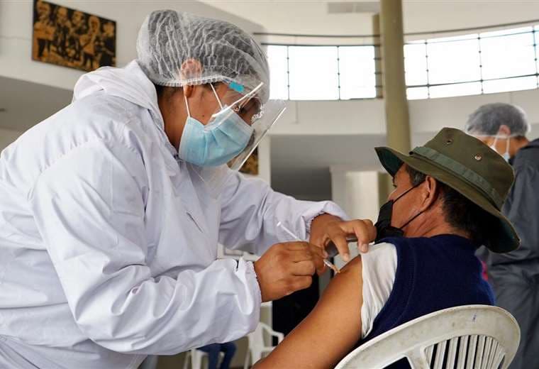 Tarija avanza de manera satisfactoria con su plan de vacunación