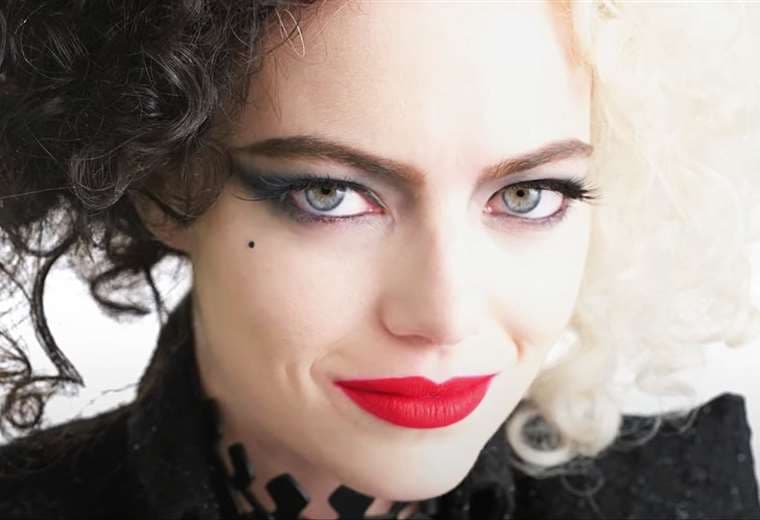 Emma Stone como Cruella 