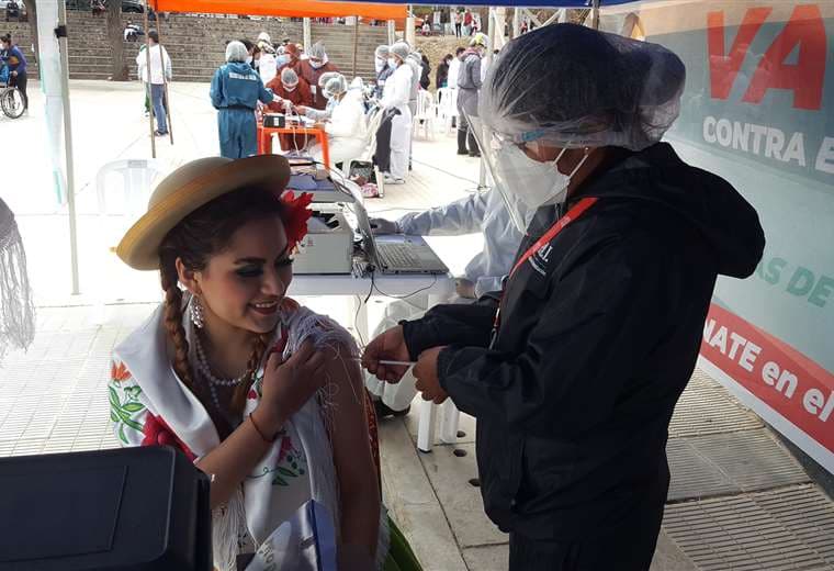 Vacunación anticovid en Tarija 