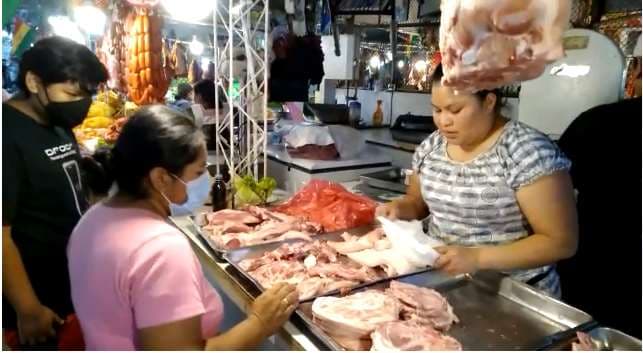 Los precios de las carnes de cerdo y de res se mantienen. El pollo bajó levemente