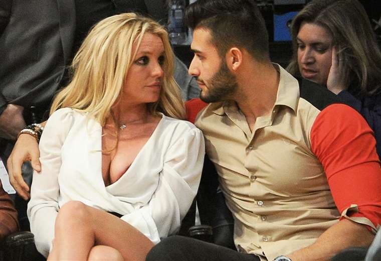 Britney agradece a su novio por todo el apoyo que le ha brindado