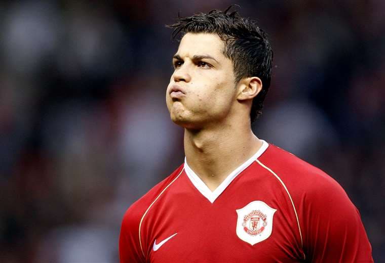 Cristiano Ronaldo con la camiseta del Manchester United. Foto. AFP