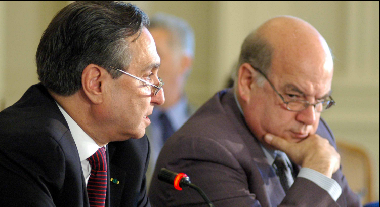 El representante nacional junto a José Miguel Insulza I OEA.