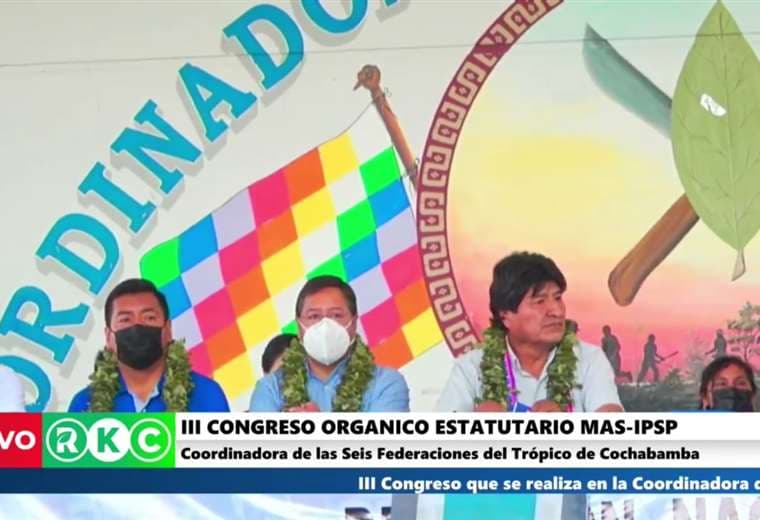 Evo Morales y Luis Arce en el Congreso del MAS. Foto: Radio Kausachun Coca