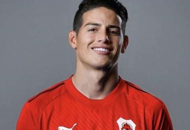James Rodríguez, con la camiseta de su nuevo equipo. Foto: Internet