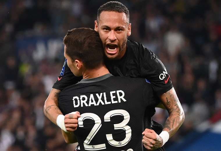 Neymar festeja el gol de Draxler ante Montpellier. Foto: AFP