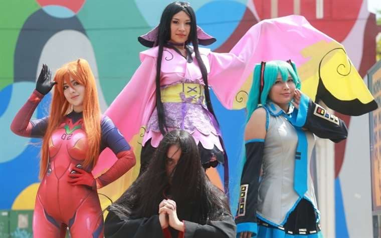 Fans del Anime en Santa Cruz, verdaderos cosplayers (Foto: Fuad Landívar)