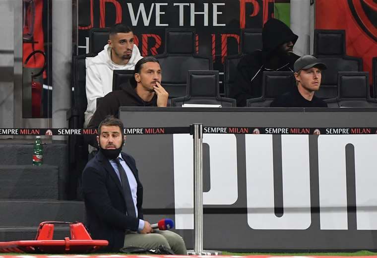 Ibrahimovic no llega para el partido con el Atlético. Foto AFP 