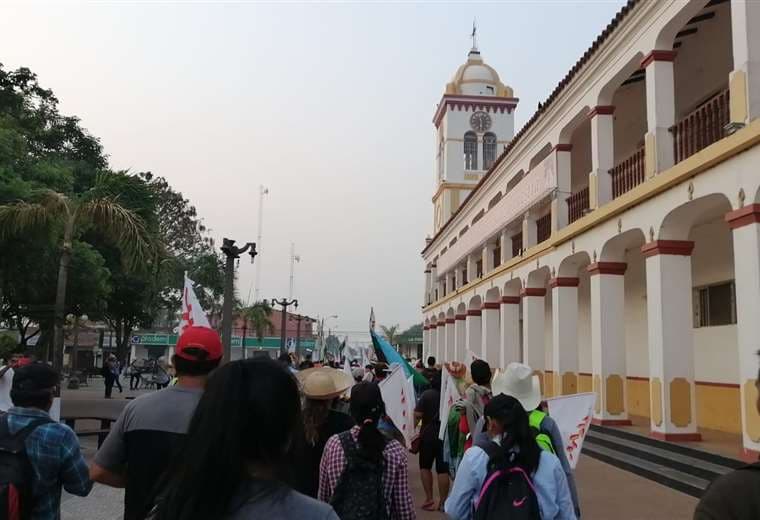 El bloque central de la marcha llegó a las 06:00 a Cotoca. Foto: Mercerdes Fernández