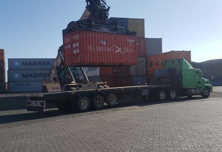 Por la tensión se frenan las importaciones bolivianas desde Arica 