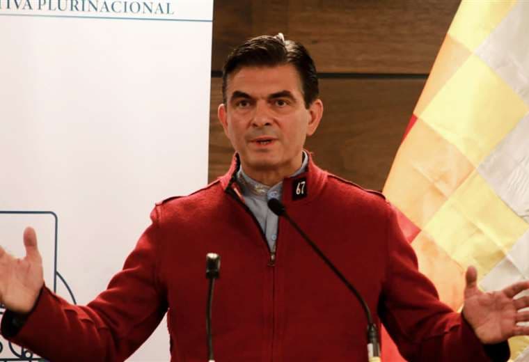 Rodrigo Paz, senador de CC I redes.