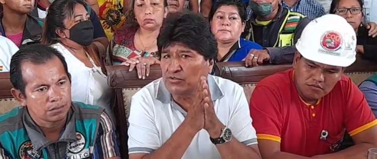 Los cambios en el estatuto del MAS fueron oficializados por Evo Morales en Cobija