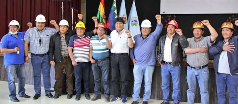 Algunos dirigentes del estado mayor del pueblo el 30 de agosto junto con Evo Morales