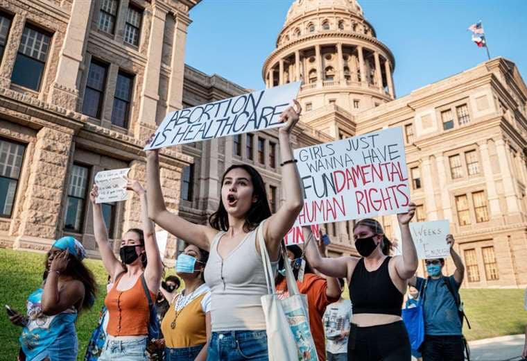 Mujeres proaborto protestan en Texas