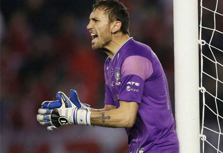 Raúl Olivares, aquero chileno que jugará en FC Universitario de Vinto. Foto: Internet