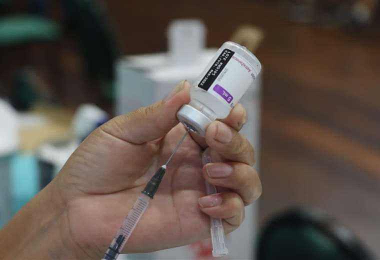 La tercera dosis de la vacuna ayuda a generar más anticuerpos contra el Covid-19