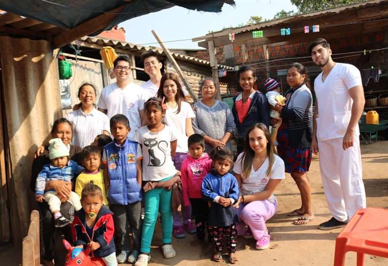 Universidad Evangélica Boliviana, formación con sensibilidad social