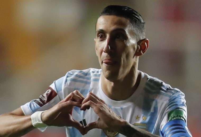El argentino Ángel di María rompió el cero en Calama. Foto: AFP