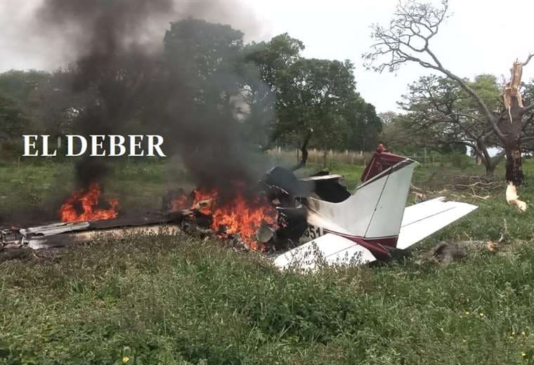 La avioneta se incendió tras estrellarse 