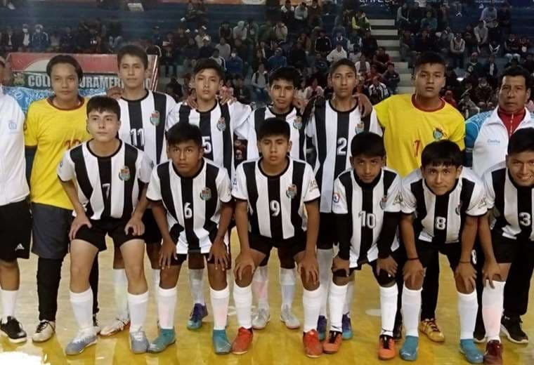 La selección de Cochabamba que logró el campeonato. Foto: Internet