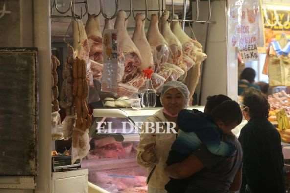 Vendedores de carne anuncia subida de precios desde mañana. Foto: F. Landívar
