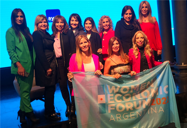 Delegación de mujeres empresarias del país. Foto: WEF Bolivia