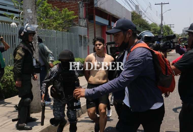 José Antonio Fresco Rojas, el momento en el que era arrestado Foto: Juan Carlos Torrejón