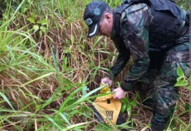 La Felcn incautó 124 kilos de cocaína en Yapacaní pero fue atacada por cumunarios