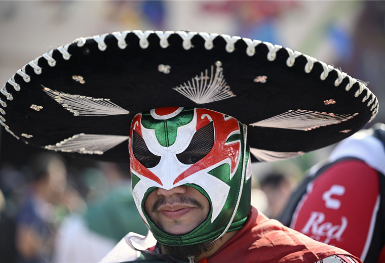 Gran cantidad de mexicanos se encuentran en Qatar para alentar a su selección. Foto. AFP