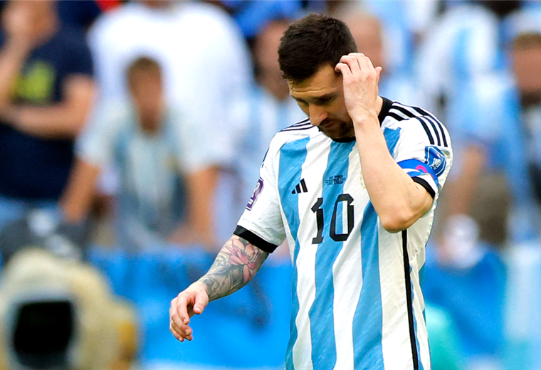 Así salió Messi tras la derrota de la Albiceleste ante Arabia Saudita. Foto. AFP