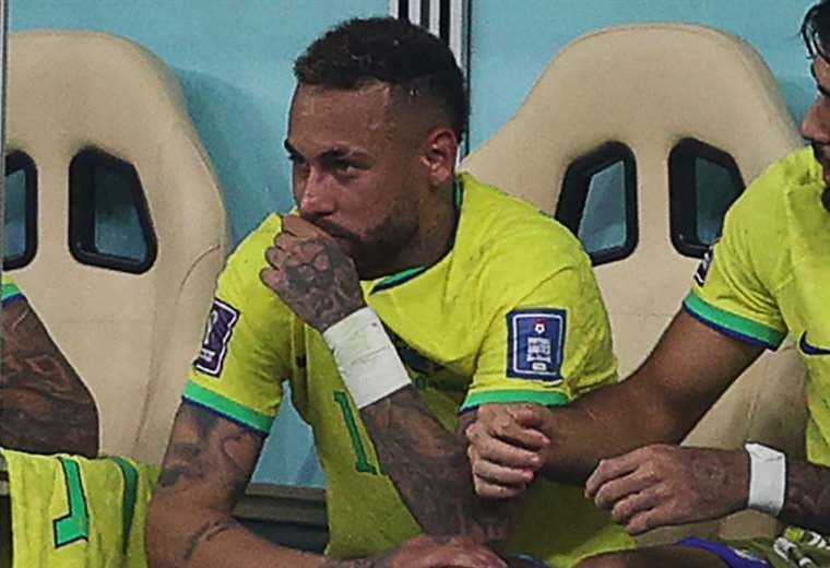 Neymar dijo que pasa uno de los momentos más duros de su carrera. Foto: AFP