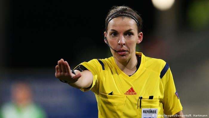 ¡Histórico! Stéphanie Frappart será la primera mujer en dirigir un partido de Mundial masculino