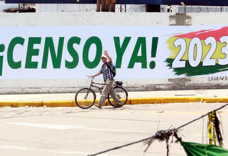 Santa Cruz lleva 18 días en paro exigiendo censo en 2023/ Foto: Harold Vaca