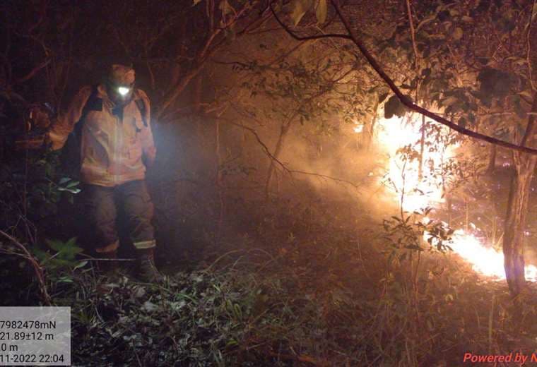 El fuego consume cuatro áreas en la Chiquitania 