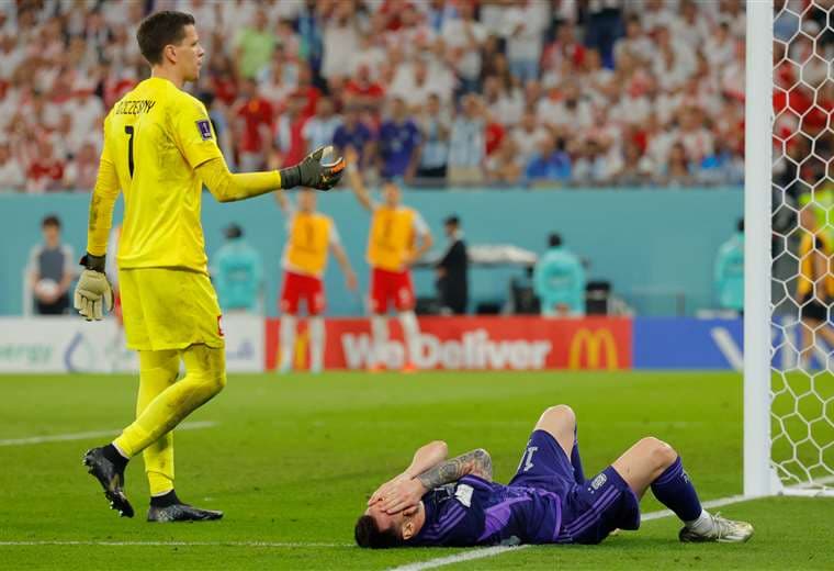Szczesny le tapó el penal a Messi 