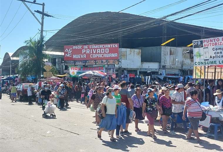 Mañaneros denuncian a 'infiltrados' que intentan vender en espacios públicos de la Cumavi