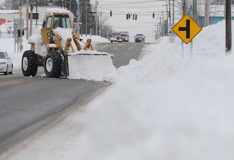La ciudad de Buffalo estuvo paralizada por cinco días por la nieve. Foto. AFP