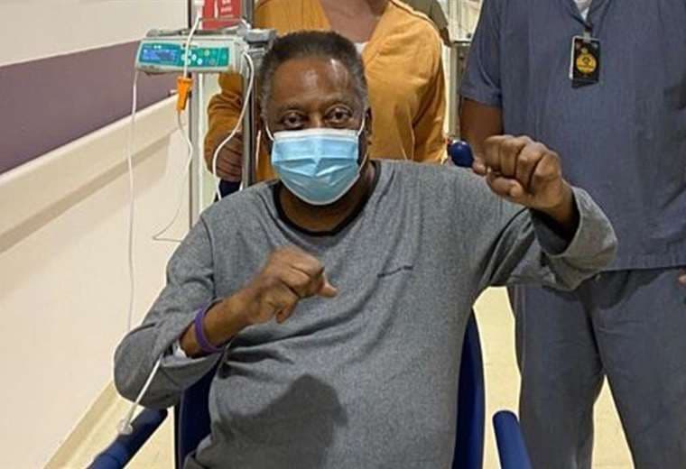 Pelé sigue en cuidados intensivos en un hospital de Sao Paulo. Foto: Internet 