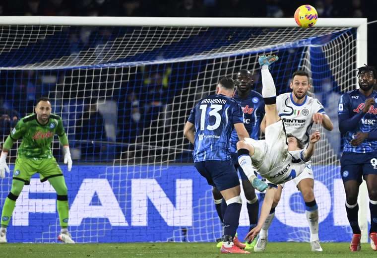 Inter visitó este sábado a Nápoles por el torneo italiano. Foto. AFP