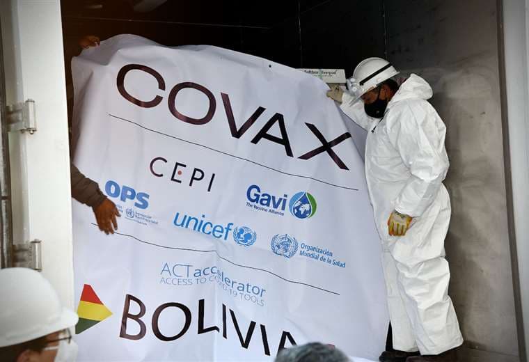 Vacunas Pfizer llegan a Bolivia vía el mecanismo Covax