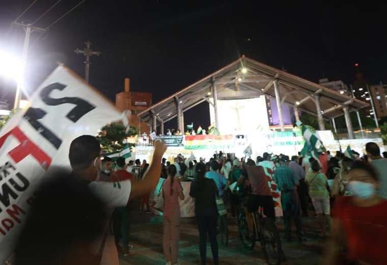 Más mil personas llegaron al Cristo/ Foto Ricardo Montero