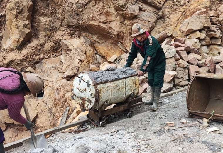 A partir de noviembre 2020, se observa una paulatina recuperación del sector minero 
