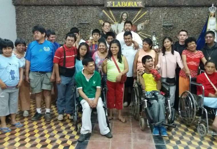 Hogar Santa Teresa de los Andes atiende chicos con discapacidad/Redes Sociales